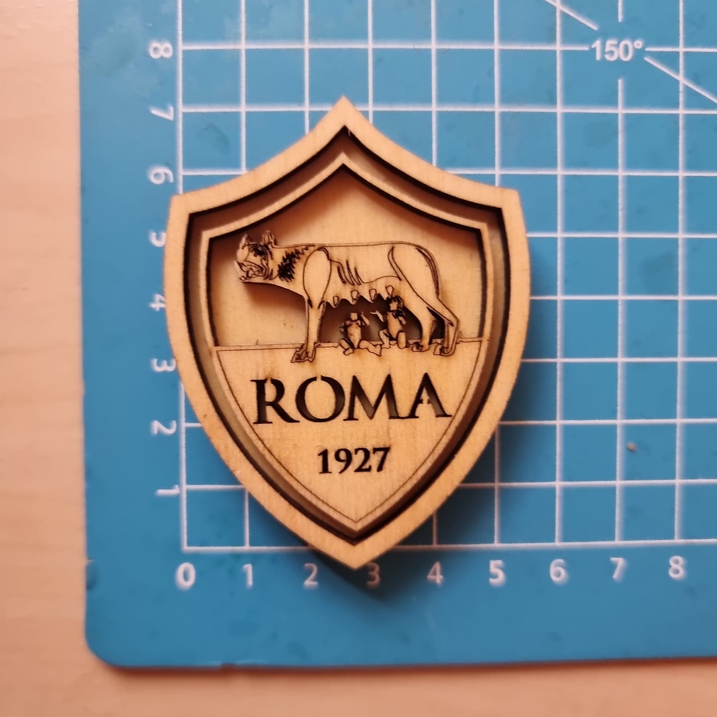 Imán AS Roma en madera con efecto 3D