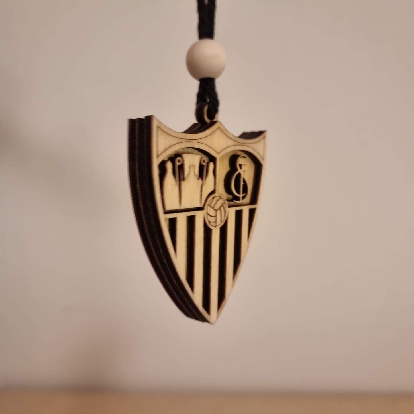 Sevilla FC wooden pendant with 3D effect