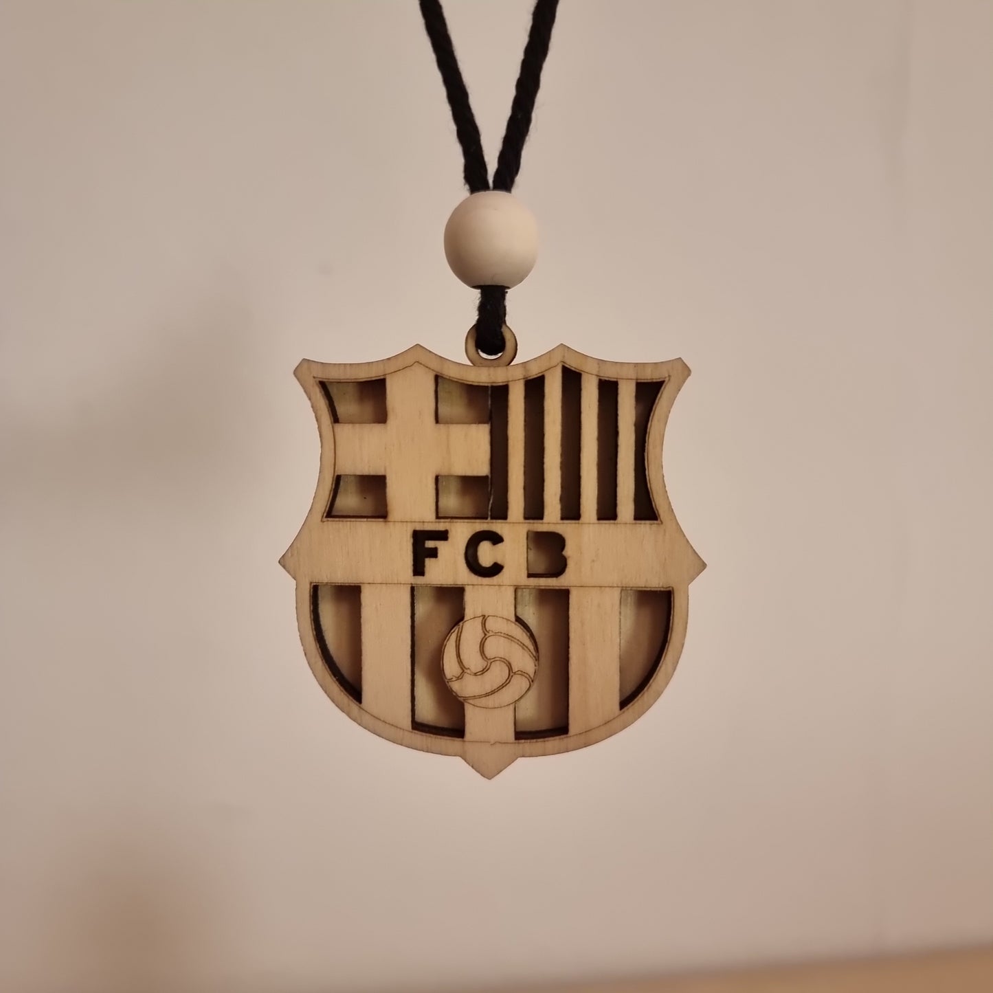 FC Barcelona-Anhänger aus Holz mit 3D-Effekt